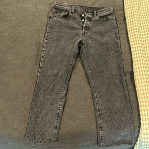 Black Levi’s 501